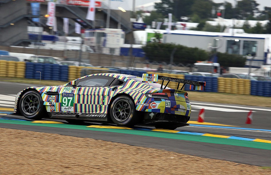 art car Aston Martin Le Mans 2015