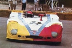 Helmut Marko_Porsche 908 02