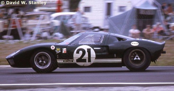 Ford gT40- 105