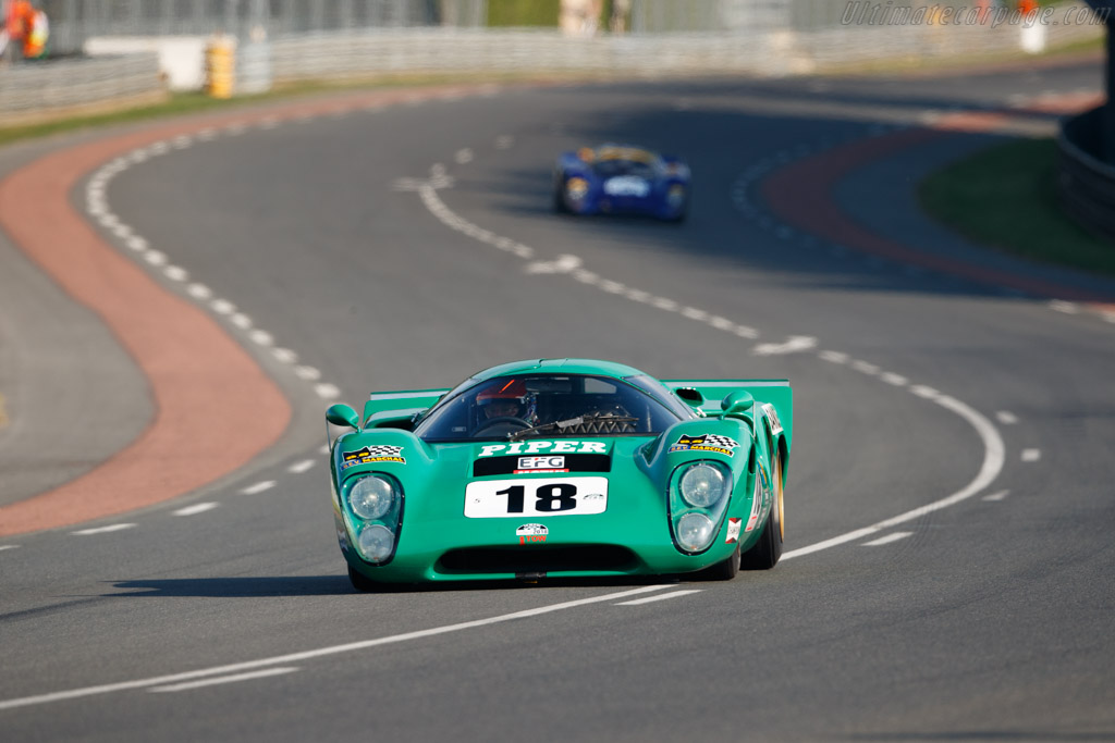 Lola T70 MK3B GT Chassis SL76/150 